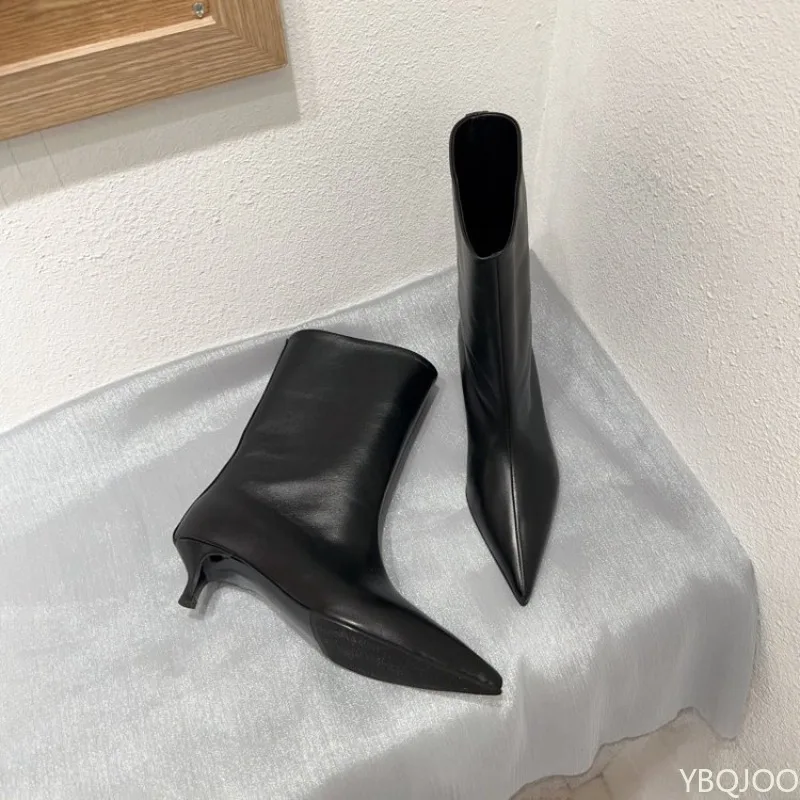 Women'S Fashion Korea - Nova Moda 2026: Botas Curtas Femininas